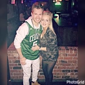 Meet your Posher, Kayla